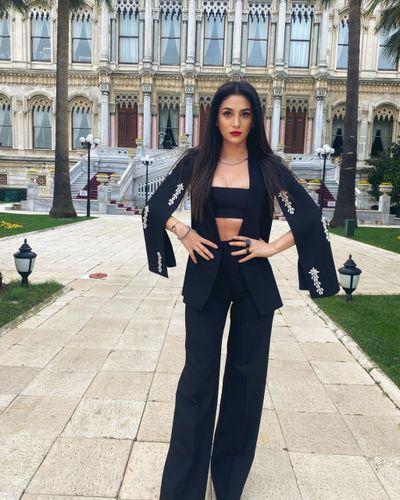 Sitare Akbaş seksi ifşa fotoğrafı 66