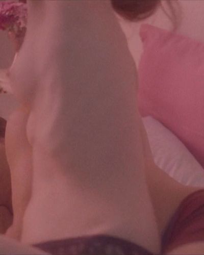 Su Kutlu seksi ifşa fotoğrafı 7 — Birlikte Öleceğiz (2021)