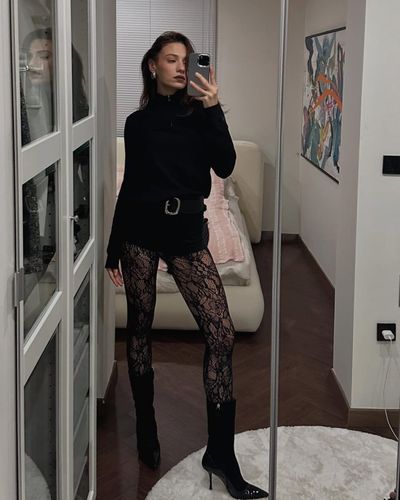 Sümeyye Aydoğan seksi ifşa fotoğrafı 54