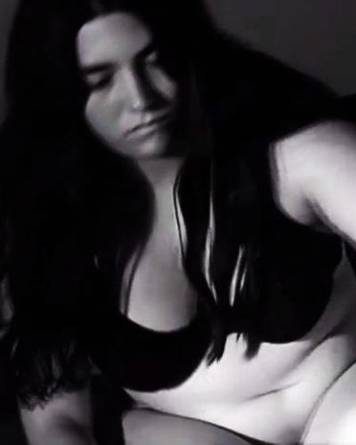 Tatiana Saphir seksi ifşa fotoğrafı 10 — Tan De Repente (2003)