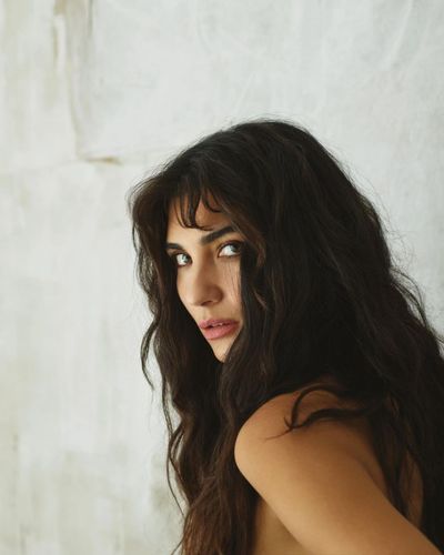 Tuba Büyüküstün seksi ifşa fotoğrafı 138