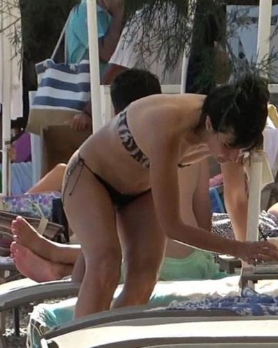 Tuba Büyüküstün seksi ifşa fotoğrafı 201