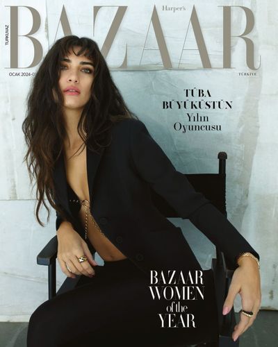 Tuba Büyüküstün seksi ifşa fotoğrafı 229