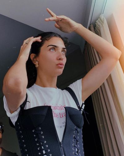Tuba Büyüküstün seksi ifşa fotoğrafı 287