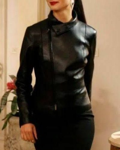 Tuba Büyüküstün seksi ifşa fotoğrafı 309