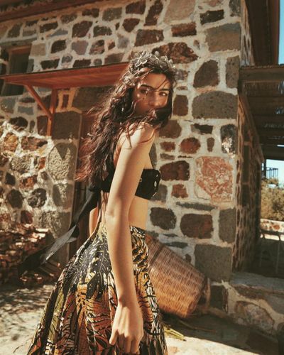 Tuba Büyüküstün seksi ifşa fotoğrafı 349