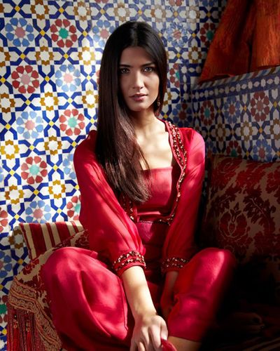 Tuba Büyüküstün seksi ifşa fotoğrafı 363