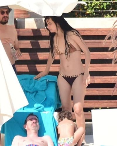 Tuba Büyüküstün seksi ifşa fotoğrafı 391