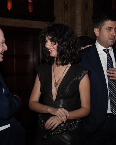Tuba Büyüküstün seksi ifşa fotoğrafı 468