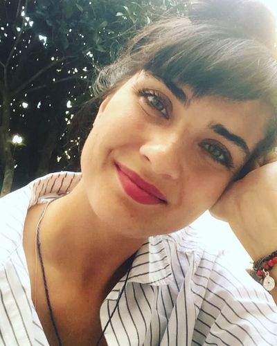 Tuba Büyüküstün seksi ifşa fotoğrafı 469
