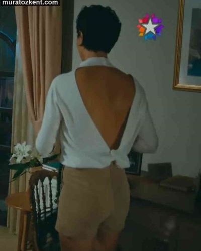 Tuba Büyüküstün seksi ifşa fotoğrafı 475