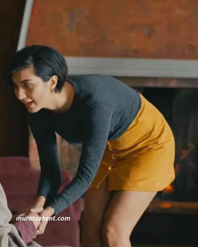 Tuba Büyüküstün seksi ifşa fotoğrafı 481