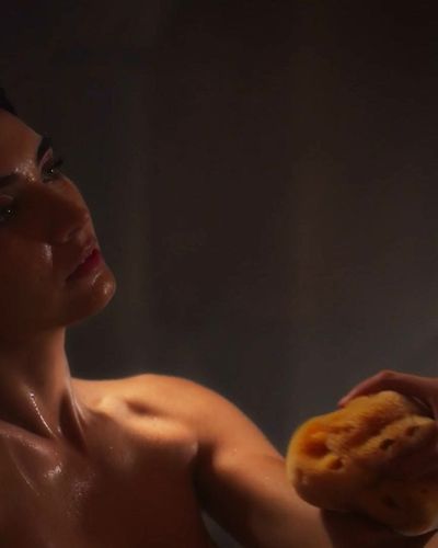 Tuba Büyüküstün seksi ifşa fotoğrafı 86 — Rise Of Empires: Ottoman (2020)