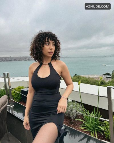 Tuba Yilmaz Hot Instagram Pictures