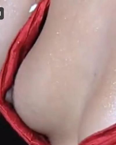 Tugba Ozay Showing Her Sexy Nipples
