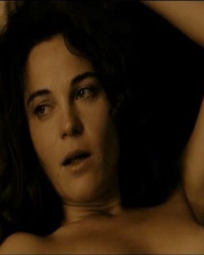 Tülin Özen seksi ifşa fotoğrafı 15