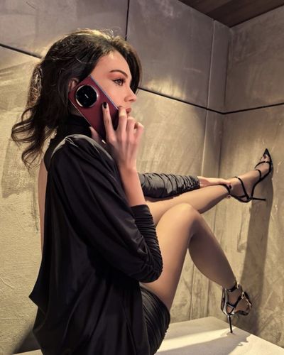 Tuvana Türkay seksi ifşa fotoğrafı 29