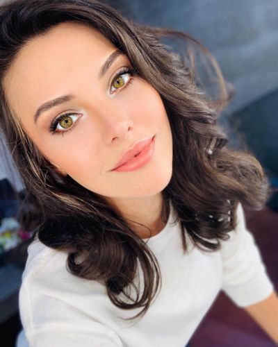 Tuvana Türkay seksi ifşa fotoğrafı 62