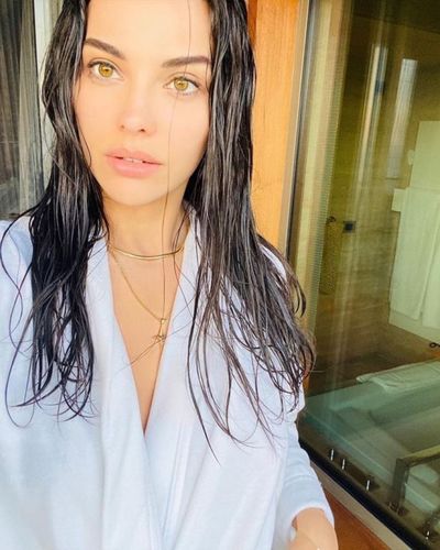 Tuvana Türkay seksi ifşa fotoğrafı 72
