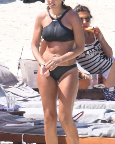 Tuvana Türkay seksi ifşa fotoğrafı 82