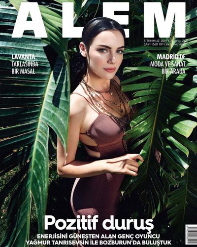 Yağmur Tanrısevsin seksi ifşa fotoğrafı 254