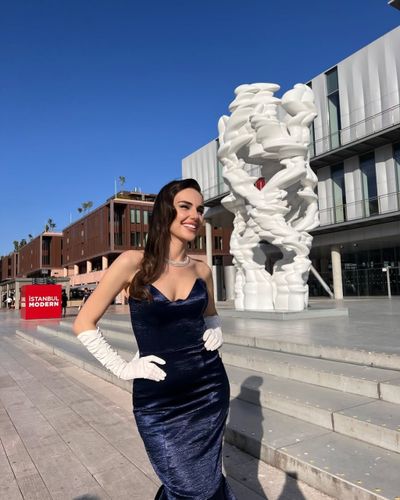 Yağmur Tanrısevsin seksi ifşa fotoğrafı 39
