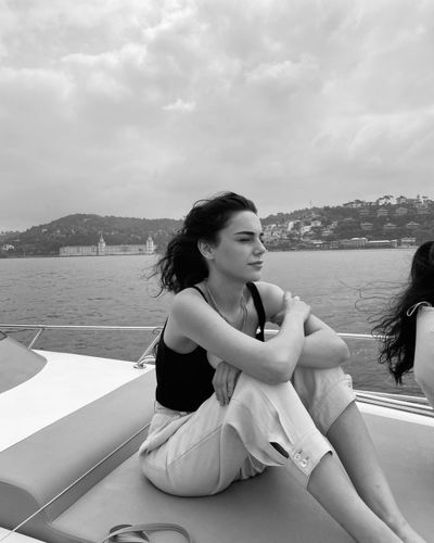 Yağmur Tanrısevsin seksi ifşa fotoğrafı 92