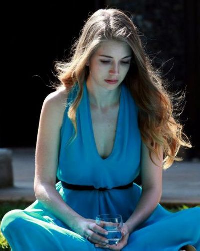 Yasemin Kay Allen seksi ifşa fotoğrafı 224