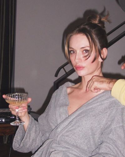 Yasemin Kay Allen seksi ifşa fotoğrafı 24