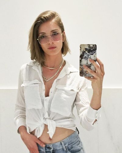 Yasemin Kay Allen seksi ifşa fotoğrafı 462