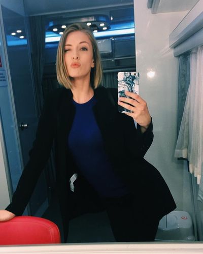 Yasemin Kay Allen seksi ifşa fotoğrafı 464