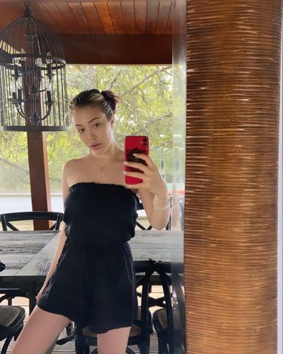 Yasmin Erbil seksi ifşa fotoğrafı 51