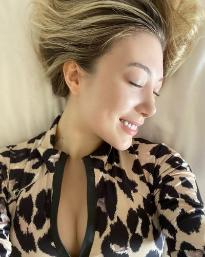 Yasmin Erbil seksi ifşa fotoğrafı 53