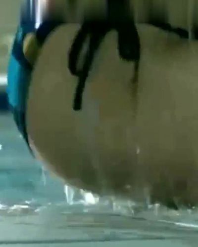 Yıldız Asyalı seksi ifşa fotoğrafı 1 — Adab-ı Muaşeret (2009)