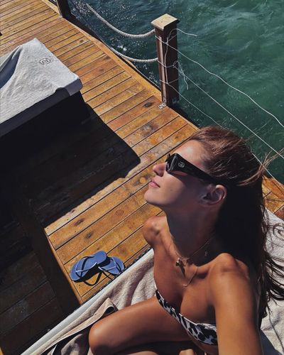 Yusra Geyik seksi ifşa fotoğrafı 13