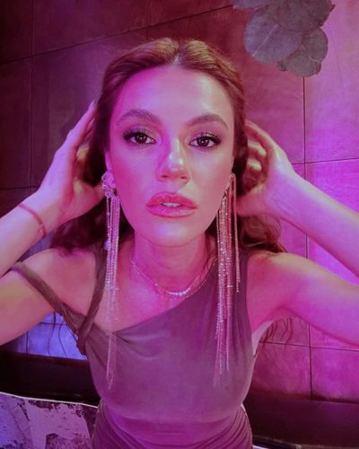 Yusra Geyik seksi ifşa fotoğrafı 55