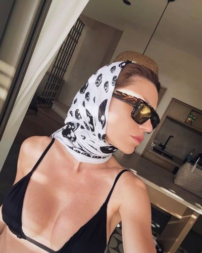 Yusra Geyik seksi ifşa fotoğrafı 68